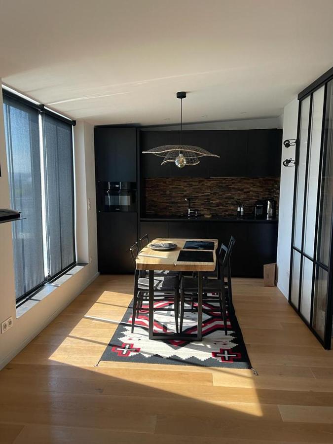 Appartement Vue Tour Eiffel Paris 16 Eme Exterior foto