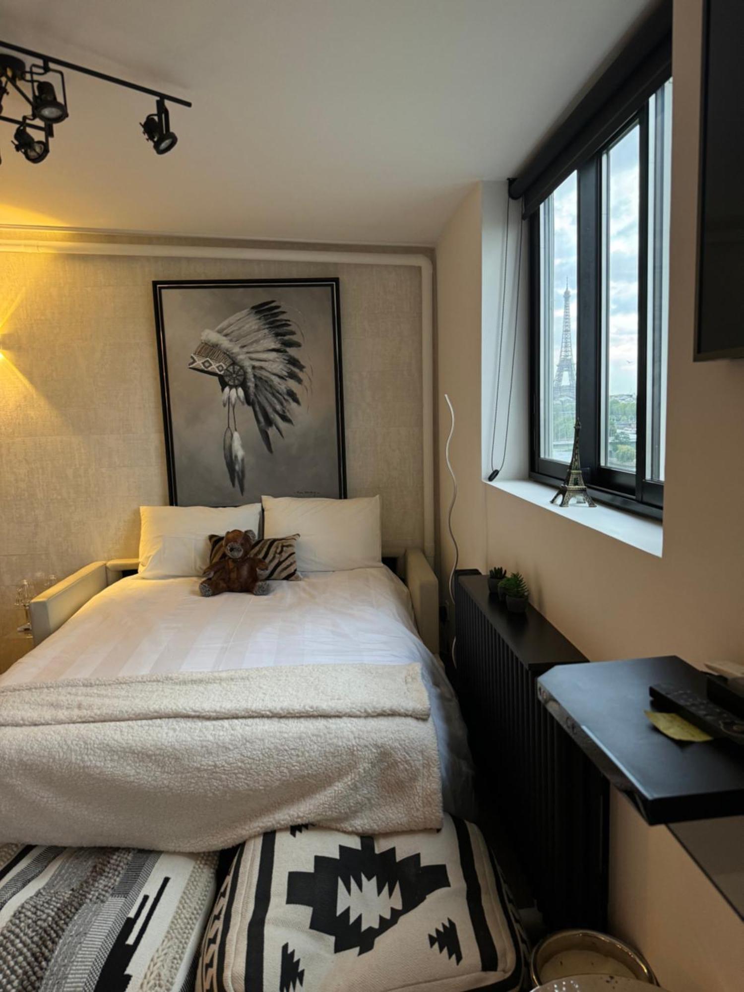 Appartement Vue Tour Eiffel Paris 16 Eme Exterior foto